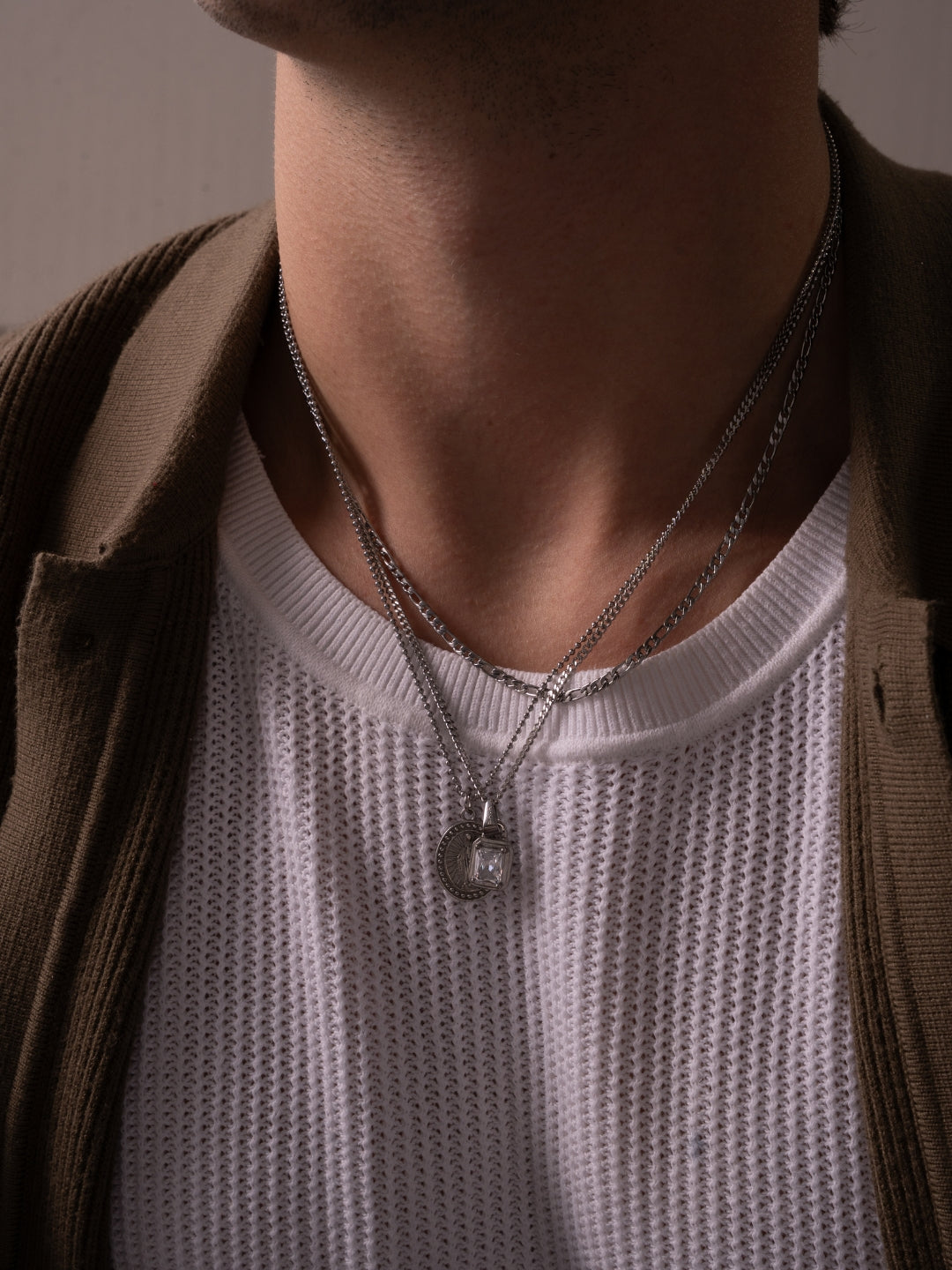 WHITE GEMSTONE NECKLACE | Silver