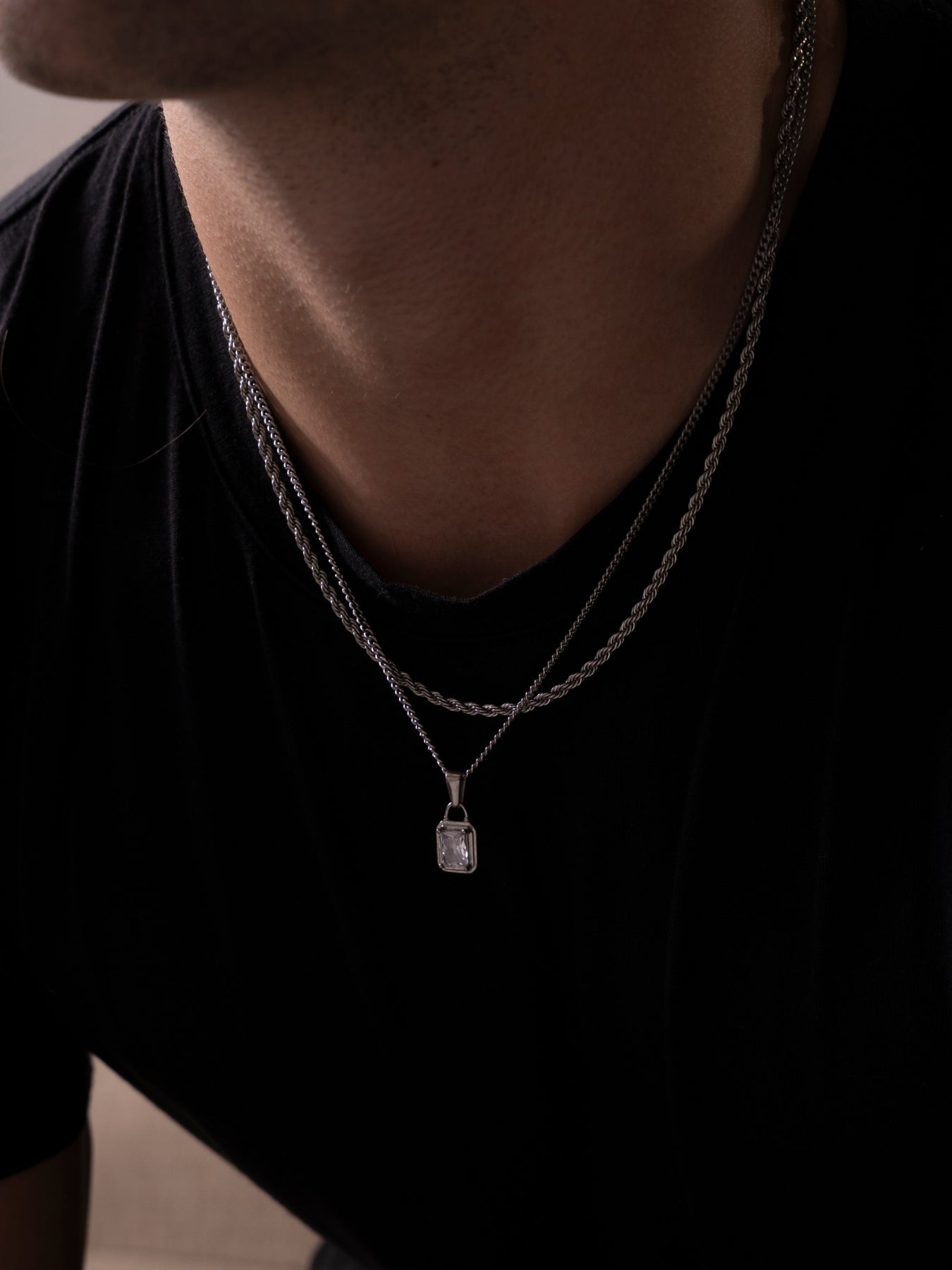 WHITE GEMSTONE NECKLACE | Silver